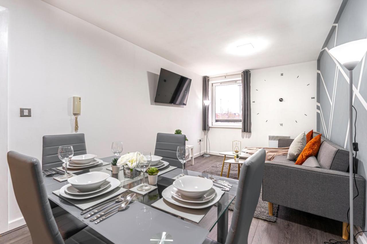 קובנטרי Jkg Property Solutions Presents Cosy City Apartment מראה חיצוני תמונה